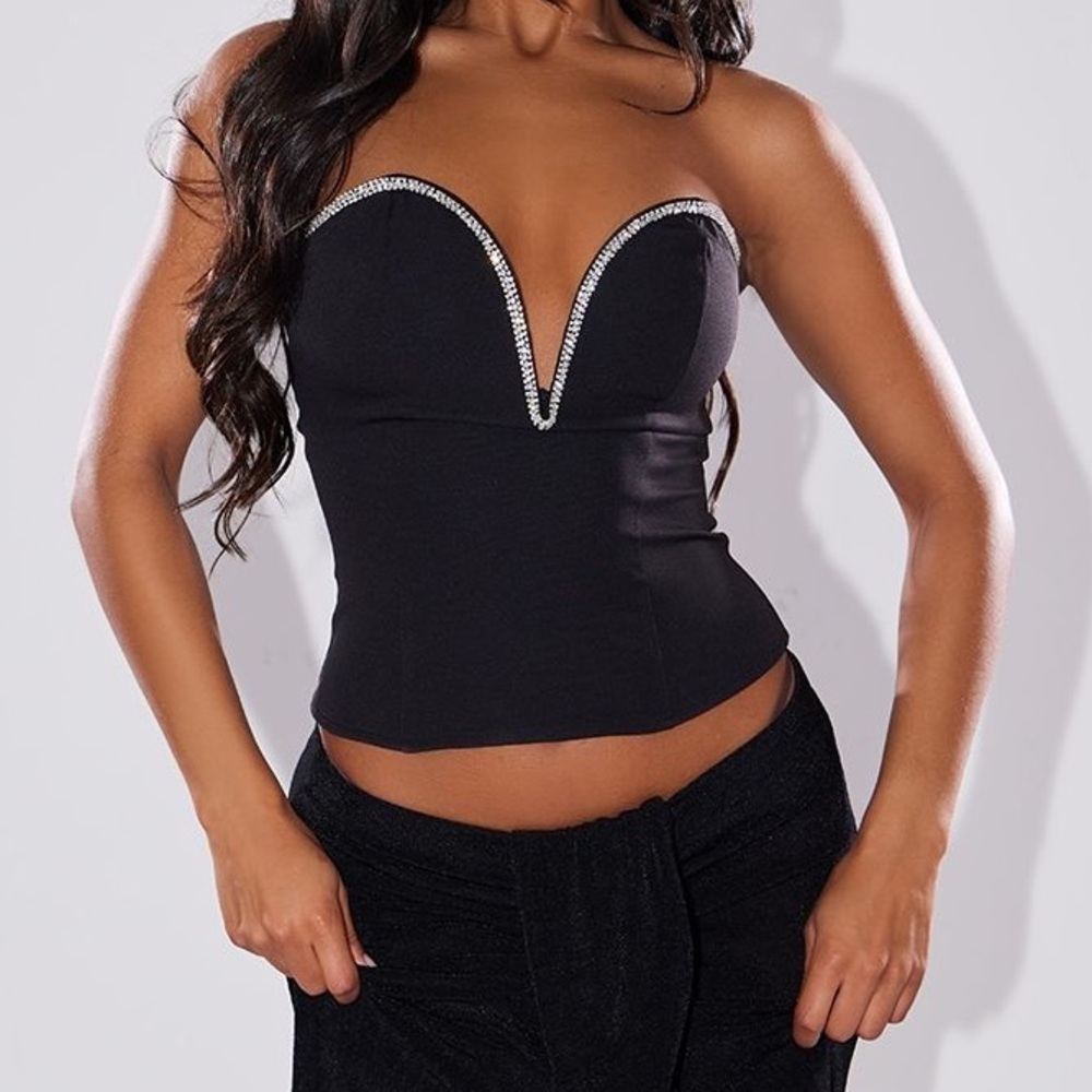 PRETTYLITTLETHING
Diamante Trim Plunge Woven Corset